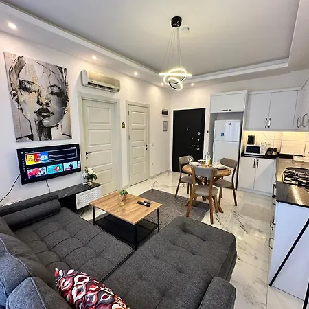 с видом на море 11 Kestel Apartment